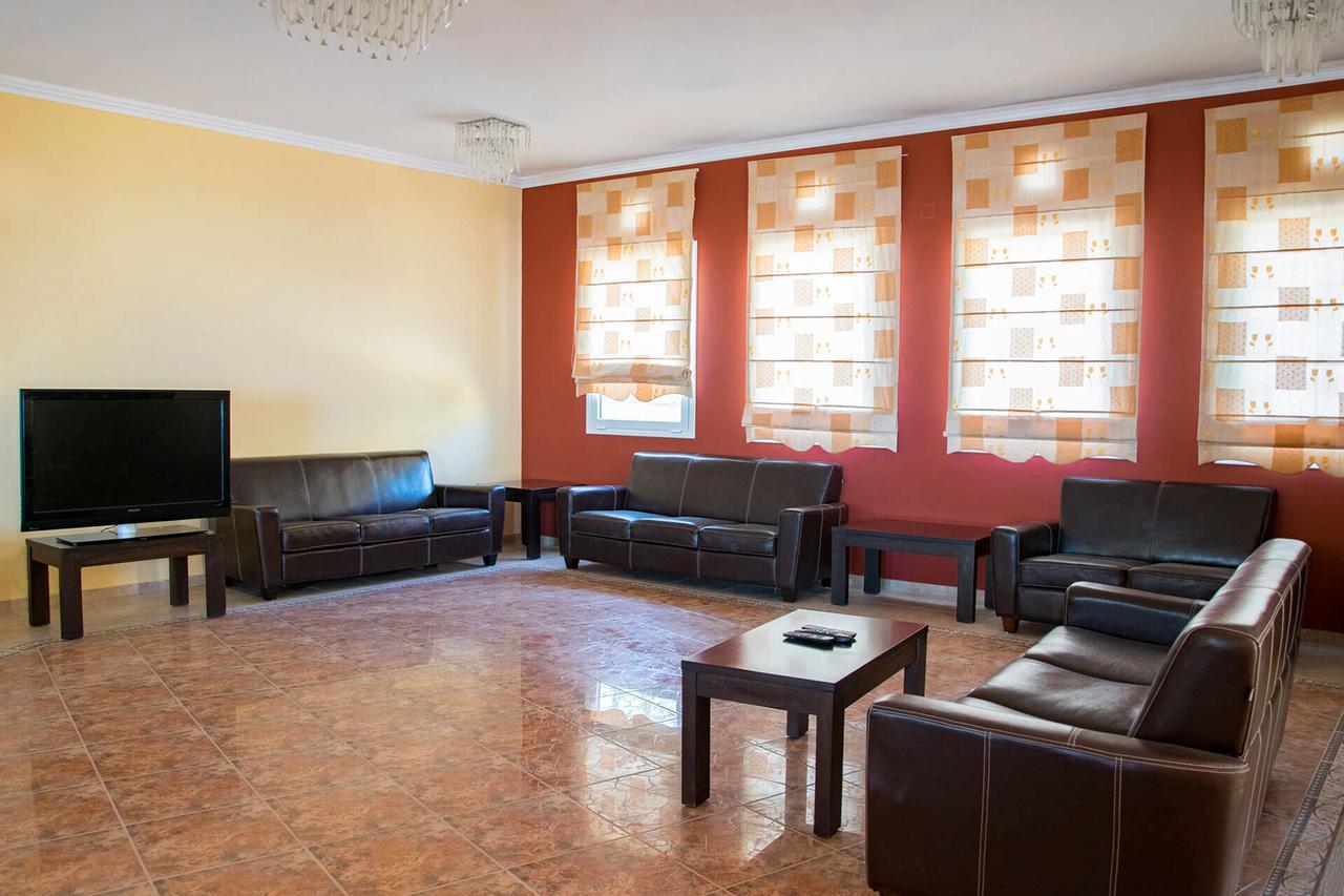 Saint Catherine Aparthotel