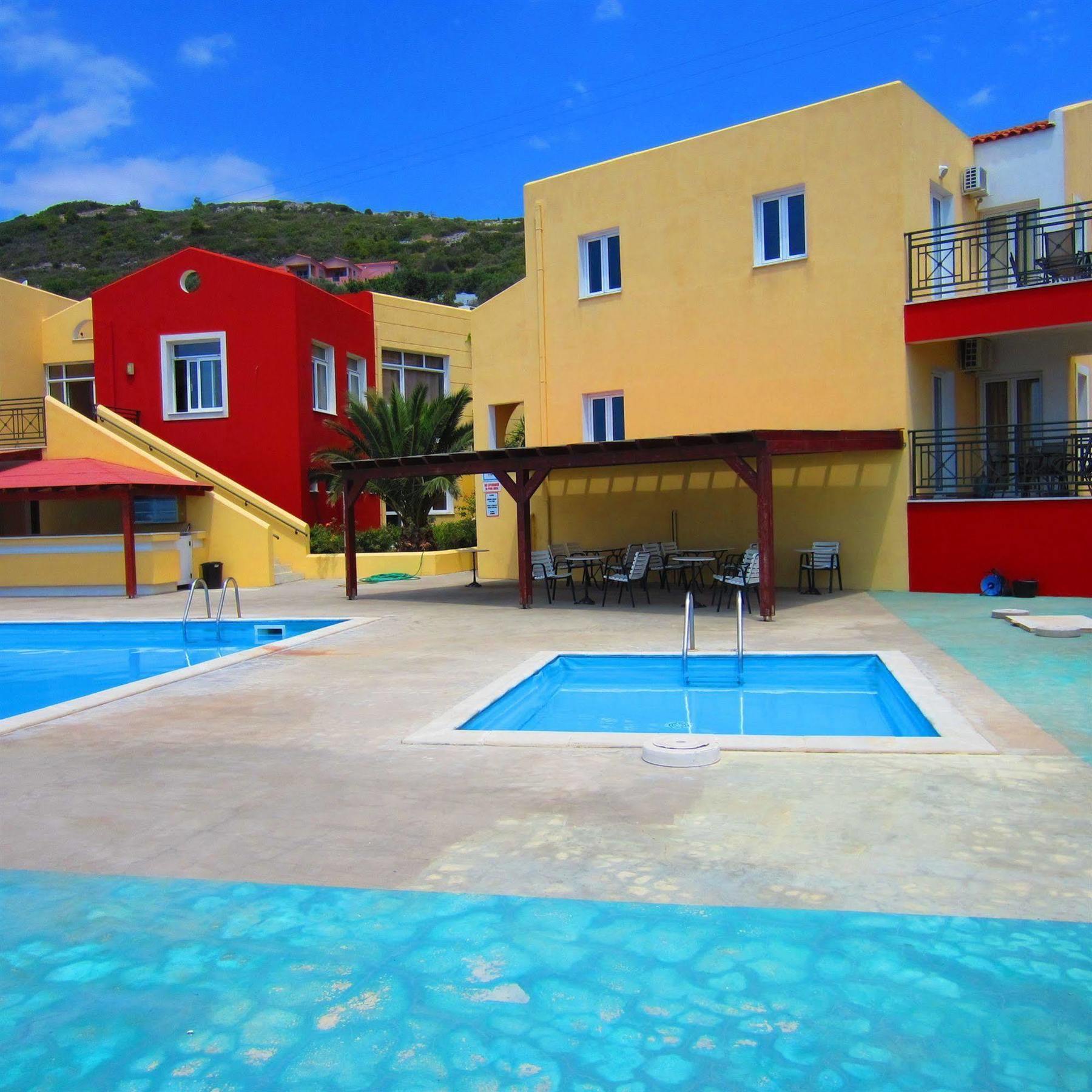 Saint Catherine Aparthotel